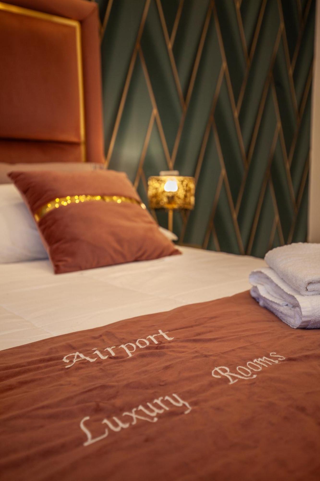 Airport Luxury Rooms Napoli Eksteriør bilde